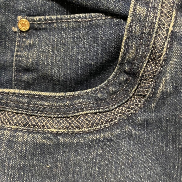 Gloria Vanderbilt skimmer capris - Picture 5 of 8